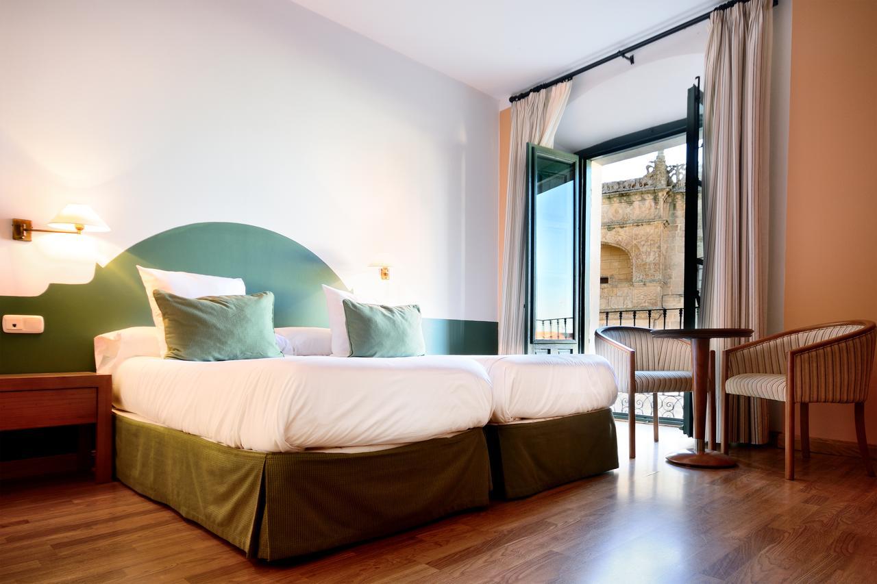 Hotel Ahc Palacio Coria Luaran gambar