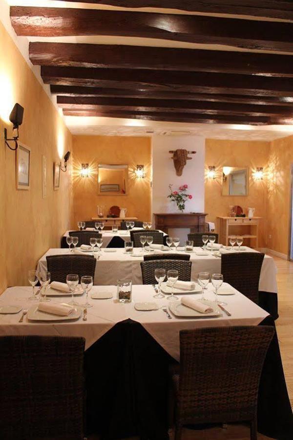 Hotel Ahc Palacio Coria Luaran gambar