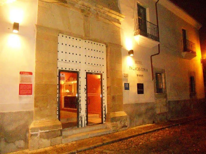 Hotel Ahc Palacio Coria Luaran gambar